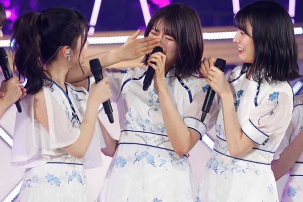 乃木坂46の未来は次世代が灯す、4期生が単独ライブで全27曲をパフォーマンス