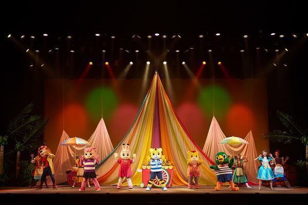 おうちがコンサート会場に！ しまじろうコンサート『すすめ！たからのしまの だいぼうけん』がネット配信開始