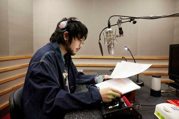 King Gnu井口理「目頭が熱くなりました」　NHK『ダブル・ファンタジー展』特集番組でナレーション担当