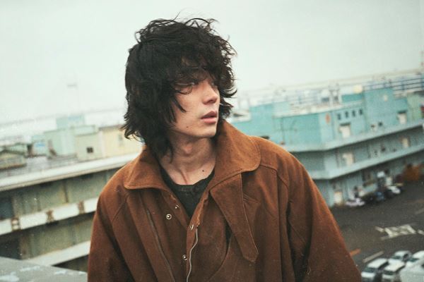 菅田将暉「星を仰ぐ」の配信リリース日が2月1日に決定、ジャケットも公開