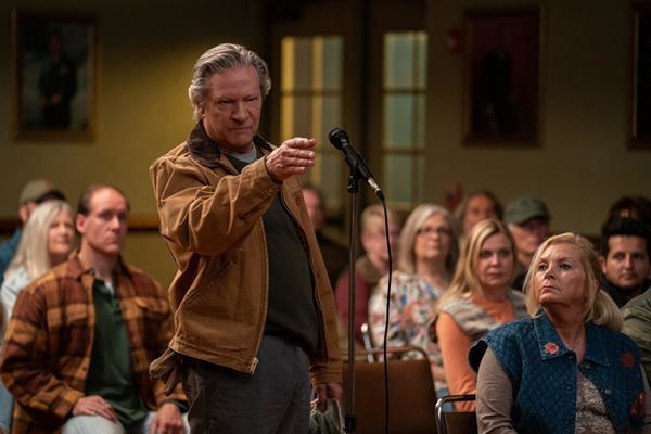 【おとな向け映画ガイド】アメリカの選挙戦はクレイジーなエンタテインメント！『スイング・ステート』