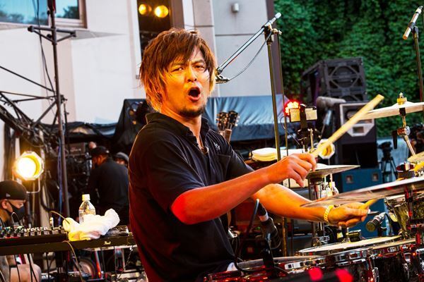 サンボマスター、ホールツアーファイナル大阪城音楽堂ライブレポが到着　全国13カ所ライブハウスツアーも決定