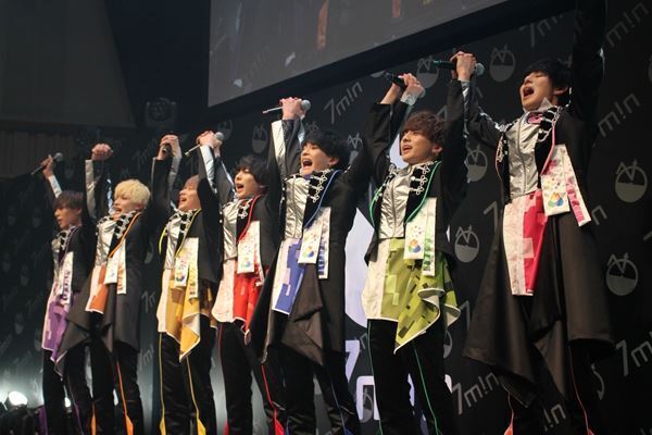 【動画コメントあり】7min!デビューライブレポ―ト「これから皆さんと素敵な時間を過ごすために頑張っていきます！」