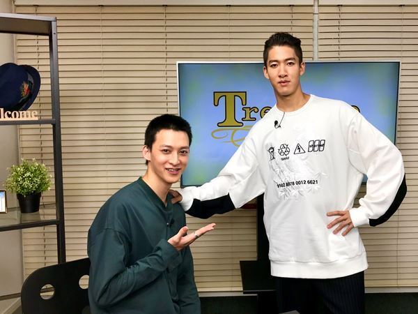 尾上右近、伊藤あさひがMCを務めるオリジナルトーク番組『Treasure Chest』出演！