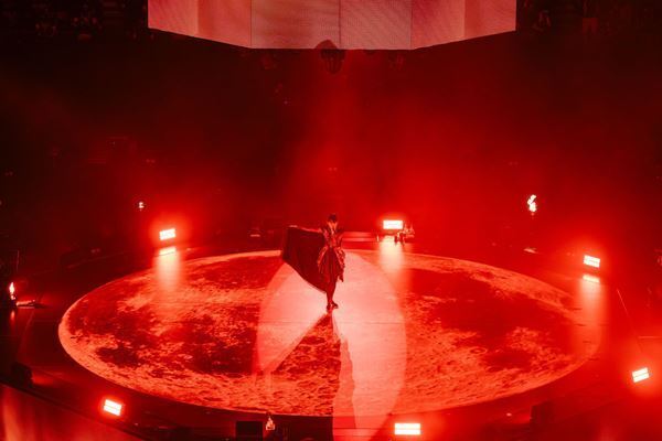 BABYMETAL、日本武道館10公演完遂まで残り4公演　2月公演のライブ写真も公開