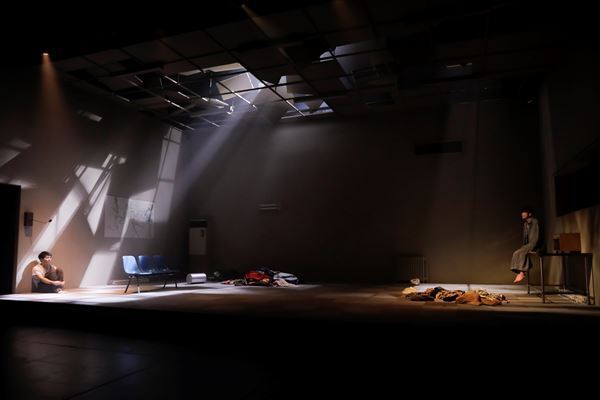 南沢奈央主演、恐怖のなかで生まれる不思議な恋の物語『アーリントン』