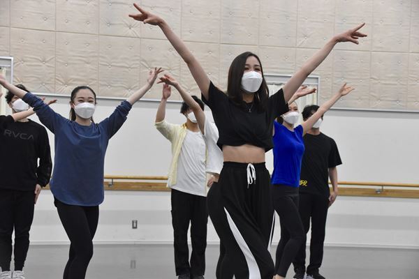 古屋敬多、桜井玲香らが奮闘！ミュージカル『FLOWER DRUM SONG』取材会レポート