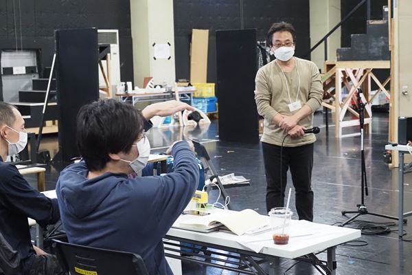 『SLAPSTICKS』の生みの親・KERAが名場面を観ながらサイレント映画を解説　“スペシャル・レクチャー”レポート公開