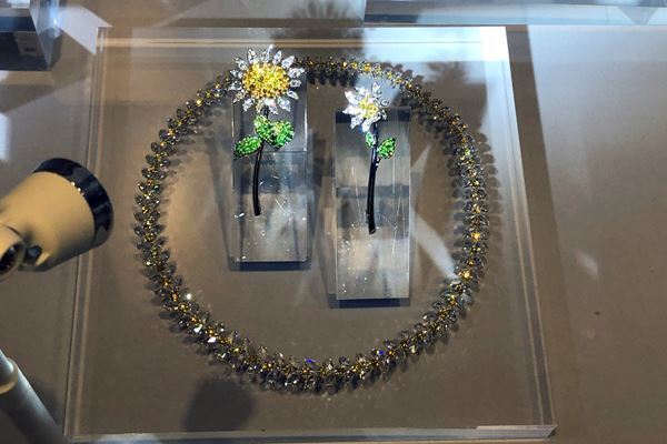 巨大原石からハイジュエリーまで、時代を超えて人々を惹きつける宝石の魅力を紹介 『宝石　地球がうみだすキセキ』国立科学博物館にて開幕