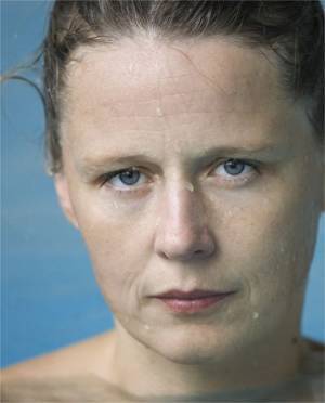 アメリカ現代美術作家、ロニ・ホーンがポーラ美術館で国内美術館での初個展を開催