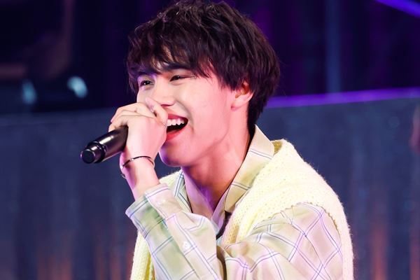 BUDDiiS中野サンプラザ公演レポート「バディのおかげで胸を張って卒業できます」 KANATAが見せた涙と笑顔