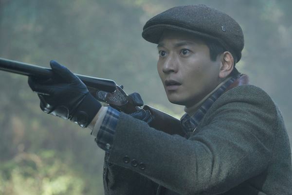 中井貴一と向井理がバチバチ！　『華麗なる一族』火花を散らす“父と子の確執”とは？