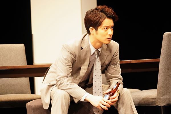 小島聖「毎日新鮮で発見が多いです」 『ラビット・ホール』上演中　コメント&舞台写真到着