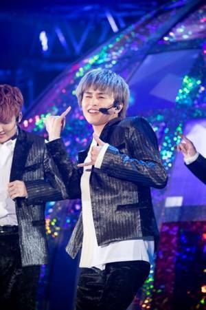 超特急がさいたまスーパーアリーナで見せた圧巻のステージと歴史「8号車がいるからこれからも走り続けていける」