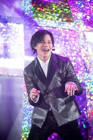 超特急がさいたまスーパーアリーナで見せた圧巻のステージと歴史「8号車がいるからこれからも走り続けていける」