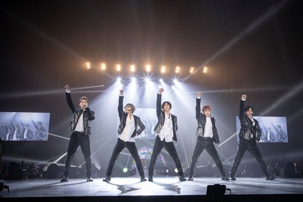 超特急がさいたまスーパーアリーナで見せた圧巻のステージと歴史「8号車がいるからこれからも走り続けていける」