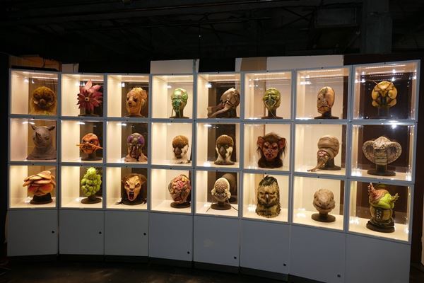 “超巨大”創世王の姿も　『特撮のDNA 仮面ライダー BLACK SUN展ー覚醒ー』開催中