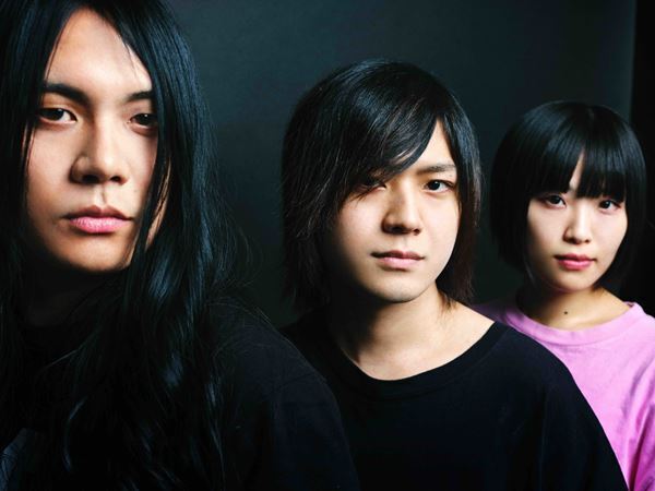 ヤバイTシャツ屋さんはラブコメが得意？ 初のドラマ主題歌『Bluetooth Love』を語る