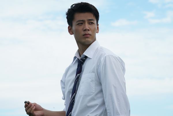 竹内涼真は“柔らかで、芯の強い人”　映画『アキラとあきら』撮影現場レポート②