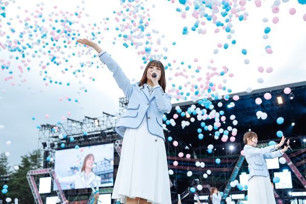日向坂46、聖地開催の『W-KEYAKI FES.2022』で全国アリーナツアーを発表