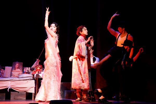 石丸幹二「歪んだ“パラレルワールド”見届けて」、ミュージカル『蜘蛛女のキス』開幕