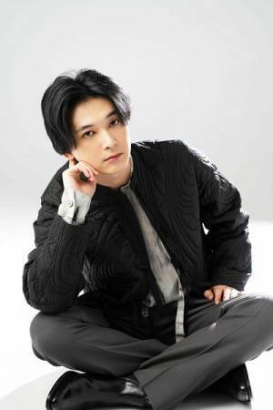 吉沢亮、念願の舞台『マーキュリー・ファー』での“変身”に期待「僕が初演を観た時の、とんでもない感動をぜひ感じて」