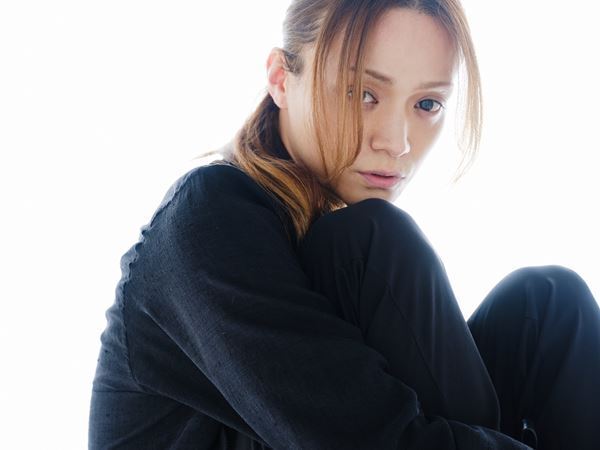 三浦涼介の美の秘密「リップクリーム1本で世界観が変わる」