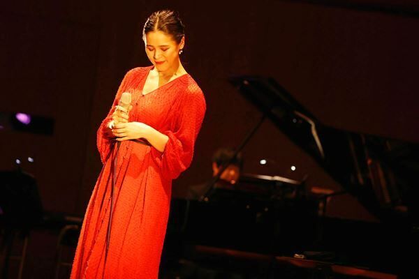 手嶌葵、有村架純出演CMで話題のカバー曲「瑠璃色の地球」を全国ツアーで初披露