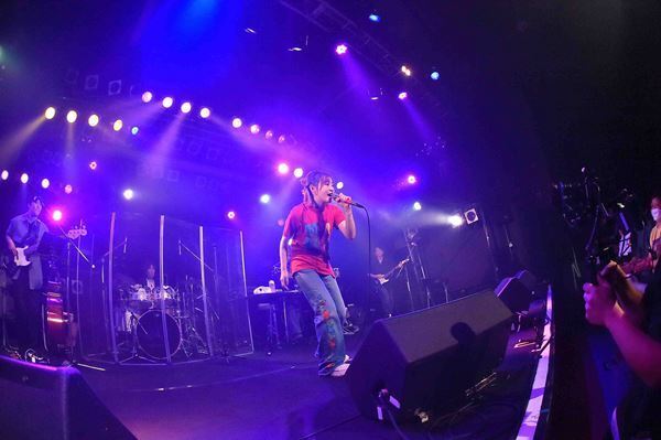 【オフィシャルレポ】森七菜、初ワンマンで地元大分に凱旋「ずっと大分に帰ってきたかった」