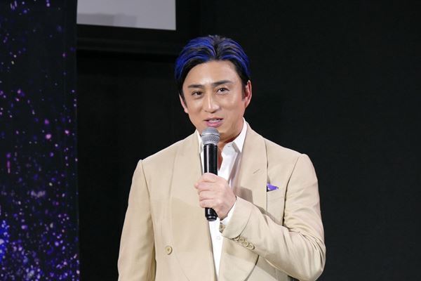 松本幸四郎「すごく喜びを感じている」　ブルーマングループの世界ツアーが日本から開幕