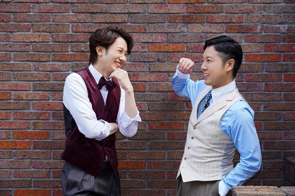 およそ10人の人物をふたりで表現！ 原田優一＆太田基裕が語るミュージカル『ダブル・トラブル』