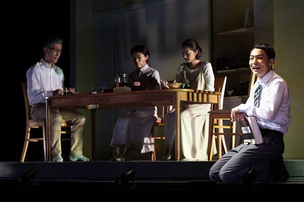 家族の崩壊と再生を描く『ホームレッスン』舞台写真＆田中俊介、武田玲奈、堀夏喜らのコメントが到着