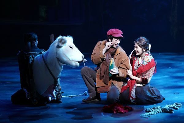 【観劇レポート】人間のドラマが刻印されたミュージカル 熊林弘高演出『INTO THE WOODS－イントゥ・ザ・ウッズ－』