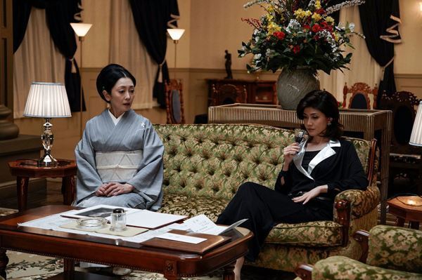 『連続ドラマW 華麗なる一族』を支えた美術と衣装のパワー、強力監督タッグの演出も冴えわたる