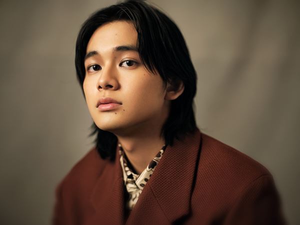 阿部寛＆北村匠海が語る父親「この世界に入る後押しをしてくれたのは、父の言葉だった」