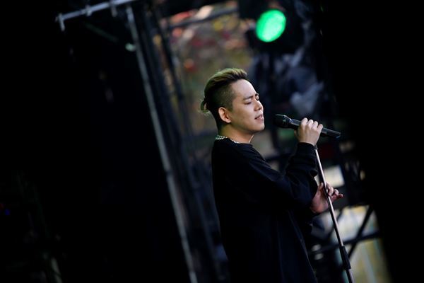 HY、2度の延期を乗り越え開催した『HY SKY Fes 2020→2021』レポート