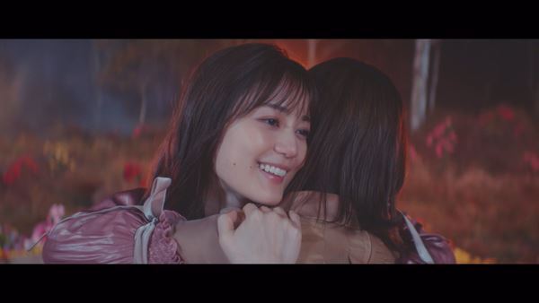 乃木坂46、生田絵梨花への気持ちを踊りで伝える「最後のTight Hug」MV公開