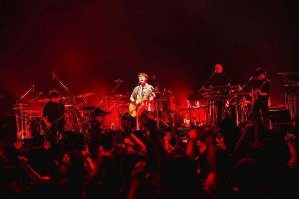 flumpoolが14年来の親友・高橋優と競演 『Layered Music』東京公演のオフィシャルレポート到着