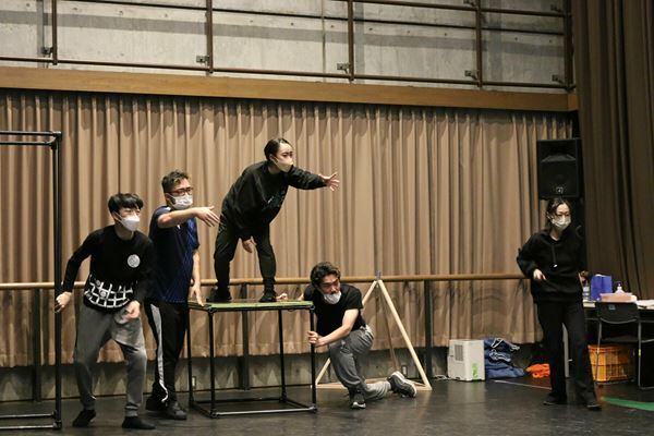 次世代による活発な作品づくり安住の地『凪げ、いきのこりら』稽古場レポート