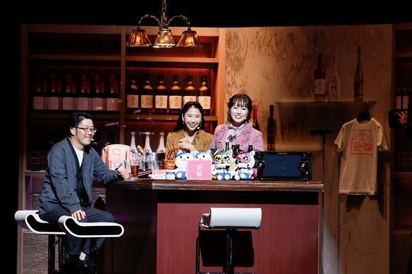 佐々木彩夏「またの御越しをお待ちしております！」ももクロ“バレイベ”スピンオフ企画『スナック愛輪（あーりん）』開催