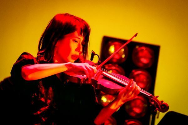 TK from 凛として時雨、ワンマンライブ『feedback from』オフィシャルレポート