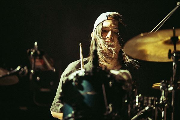 【ライブレポート】w.o.d.、切磋琢磨し合えるバンドとの対バン・ツアーをTSUTAYA O-EASTで完遂