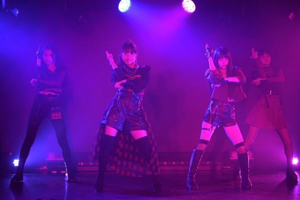 @onefive、生配信でセルフプロデュース曲「Underground」初披露　来年初のアルバムリリース＆有観客ワンマン開催も発表