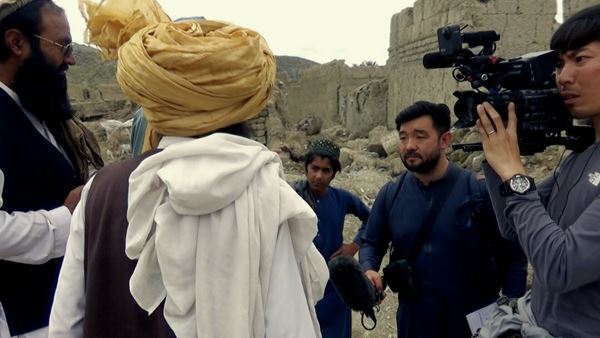 記者・須賀川拓が語る、自分自身の役割とは？　『戦場記者』スペシャルインタビュー映像が解禁