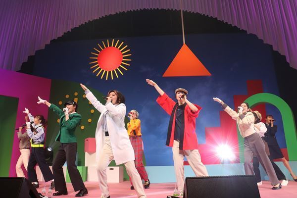 私立恵比寿中学が毎年恒例ファン感謝デー開催、パジャマ姿やコスプレなどFCイベントならではのステージに