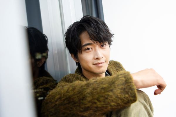 佐藤寛太が語る『軍艦少年』への想い。「23歳の自分ができることをすべて注いだ」