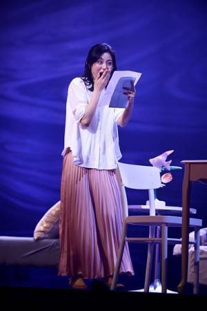 『脳内ポイズンベリー』舞台写真と本仮屋ユイカ＆八木勇征のコメントが到着