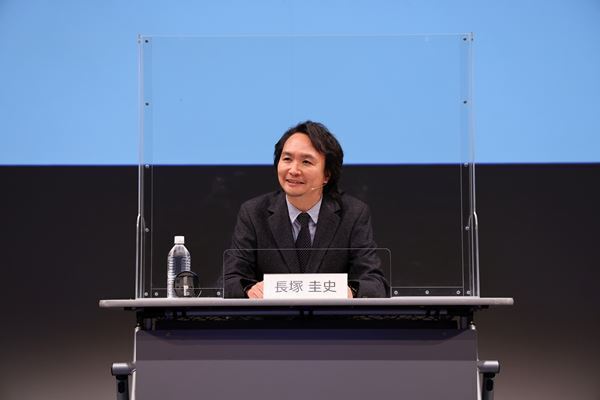 劇場に季節感・リズムをつくりたいー長塚圭史がKAAT新芸術監督に就任、2021年度ラインアップを発表
