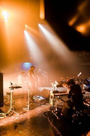 【ライブレポート】4年ぶりに開催　D.A.N.×OGRE YOU ASSHOLE対バンライブ『Optimo』