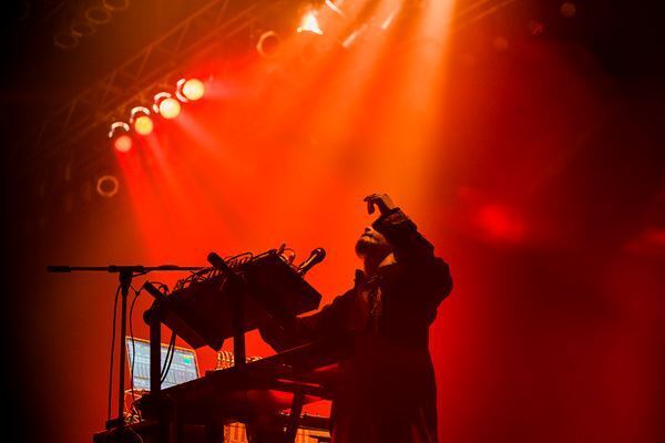 【ライブレポート】4年ぶりに開催　D.A.N.×OGRE YOU ASSHOLE対バンライブ『Optimo』